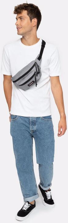 Actual product image Eastpak Doggy
