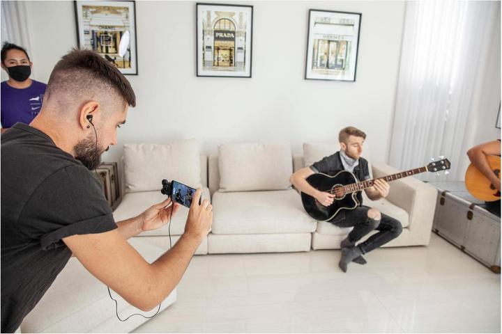 Produktbild Zoom AM7