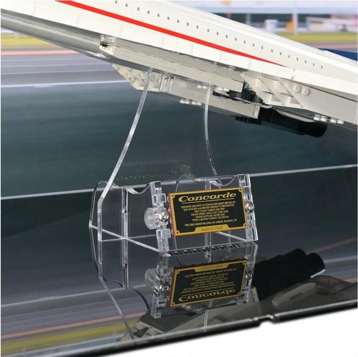 Image du produit iDisplayit Présentoir en acrylique pour LEGO® 10318 Concorde (avec support et image d'arrière-plan)