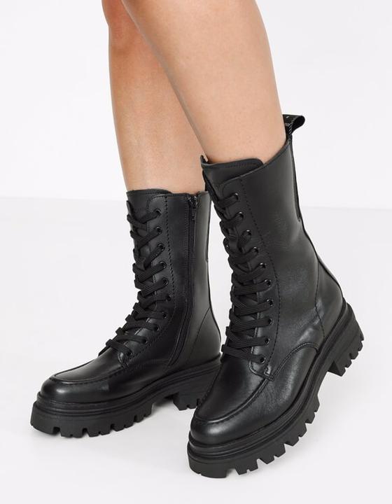 Produktbild Tamaris Plateau Lederstiefelette (37)