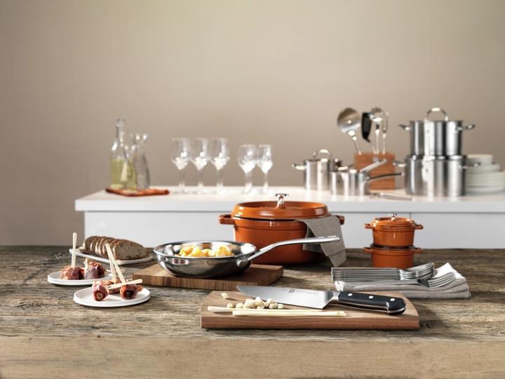 Actual product image Staub Roaster rust (24 cm, Casserole + Stewpot, Cast iron)