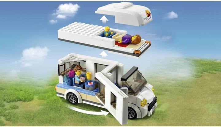 Actual product image LEGO Holiday camper (60283, LEGO City)
