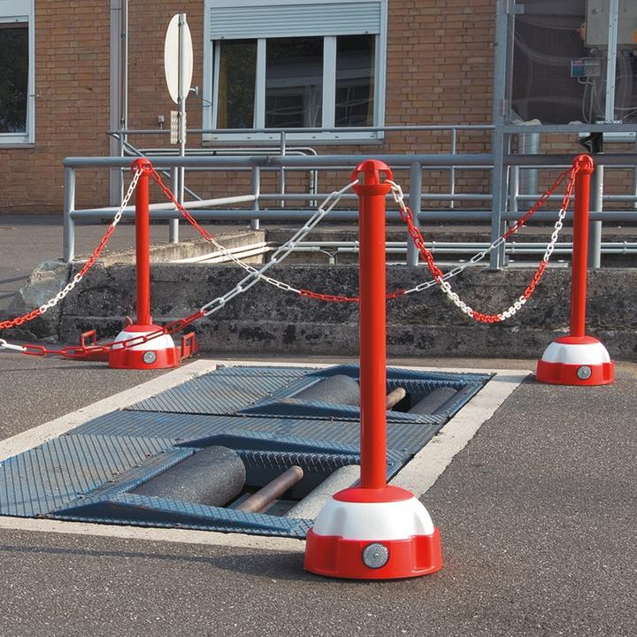 Produktbild Moravia MORION Ketten-Warnständer Ø 60 mm rot, Oberteil Alu rot lackiert, Höhe 975 mm