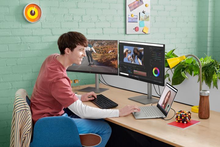 Produktbild HP ENVY 17-ch0076ng - Core i7 1165G7 / 2.8 GHz - Win 10 Home 64-Bit - 16 GB RAM - 5 (17.30", Intel Core i7-1165G7, 16 GB, 512 GB, DE)