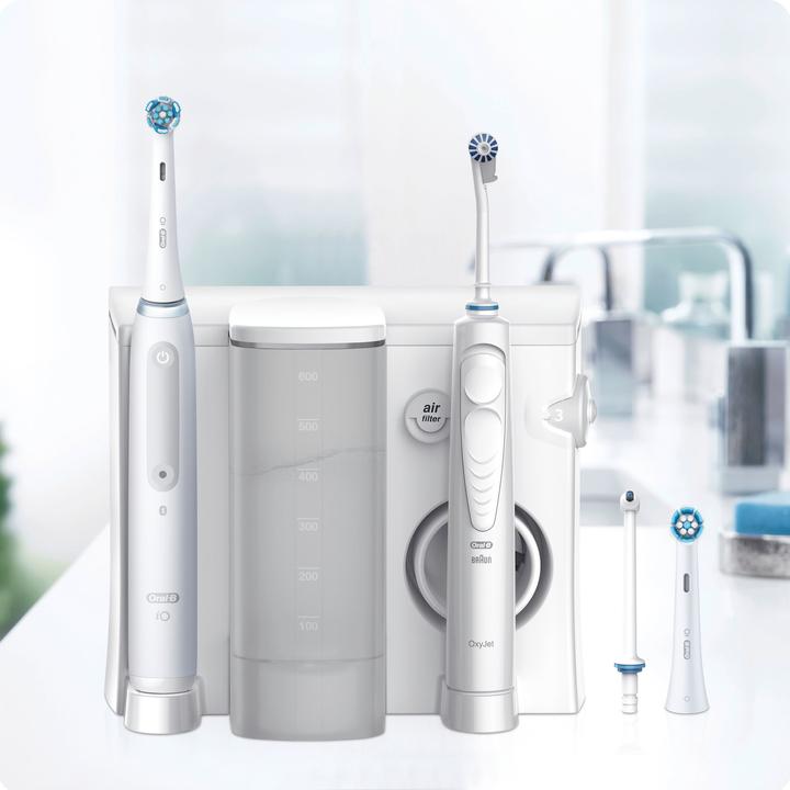 Actual product image Oral-B Oral Health Center