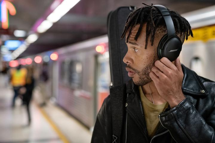 Produktbild Bose QuietComfort 45 (ANC, 22 h, Kabelgebunden, Kabellos)