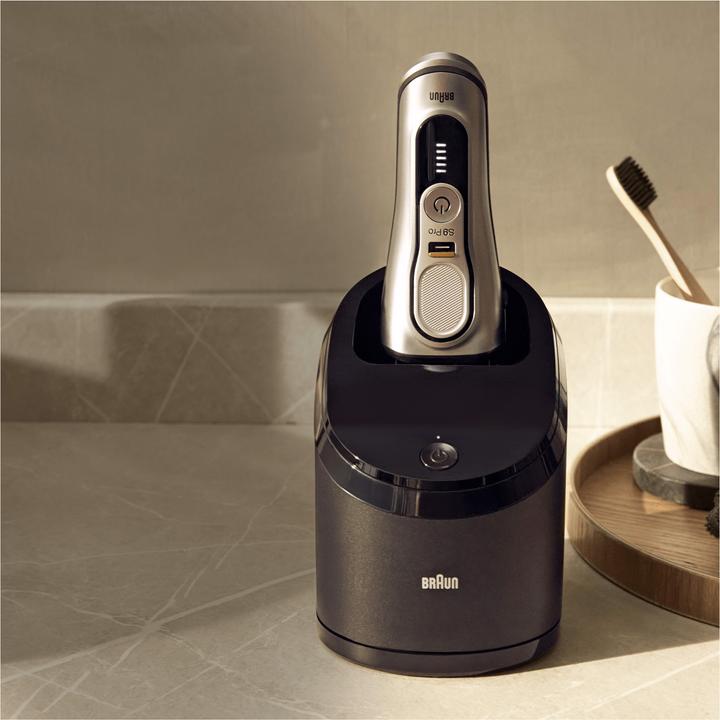 Actual product image Braun Cleaning station (1 x)