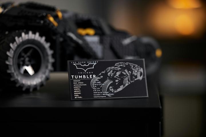Image du produit LEGO Batmobile Tumbler (76240, LEGO DC, LEGO difficiles à trouver)