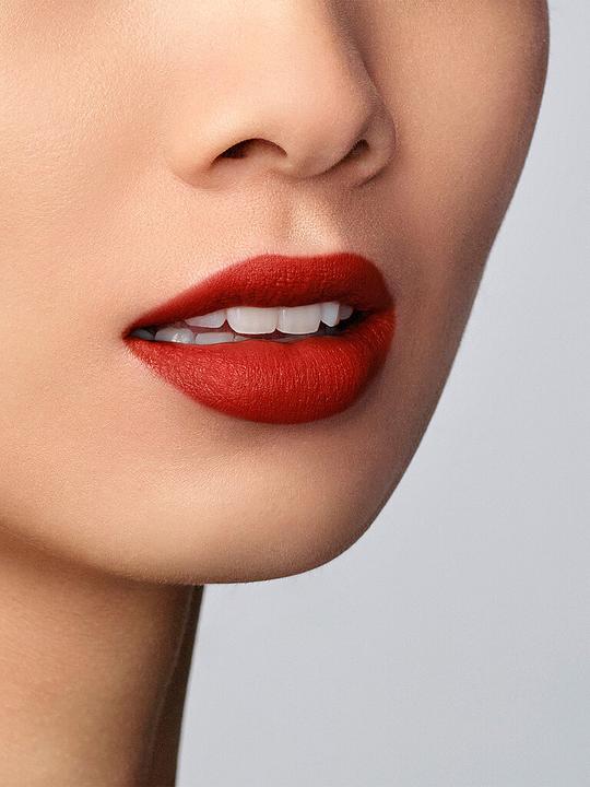 Actual product image Armani Exchange Lip Maestro (415 Redwood)