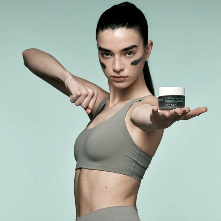 Actual product image Sensilis RESURFACING BLACK PEEL peeling revitalizante 50 gr (Exfoliation, 50 ml)