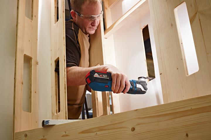 Produktbild Bosch Professional GOP 18V-28