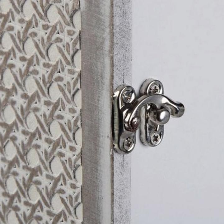 Produktbild Swiss Natura 2 mal Schlüsselschrank aus Holz, weiss mit Rattan-Muster, 6,5 x 27 x 20cm