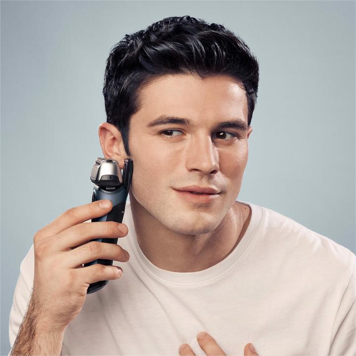 Image du produit Braun Rasoir électrique pour hommes Series 8 8413s