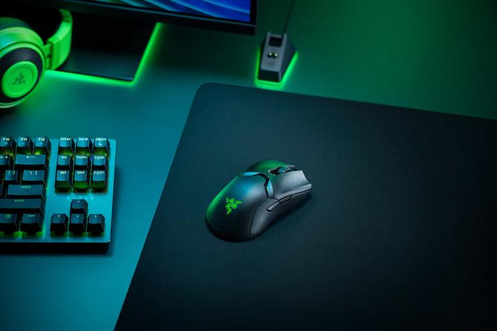 Produktbild Razer Viper Ultimate (Kabellos, Kabelgebunden)