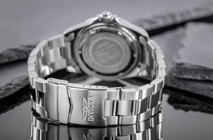 Image du produit Invicta Pro Diver - 44716 (Montre de plongée, 43 mm)