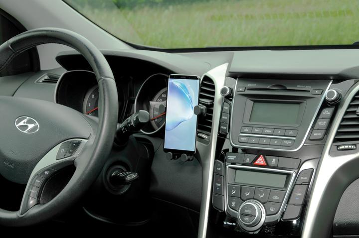 Actual product image Vivanco Car Phone Mounts to Butler Air Vent (61631)