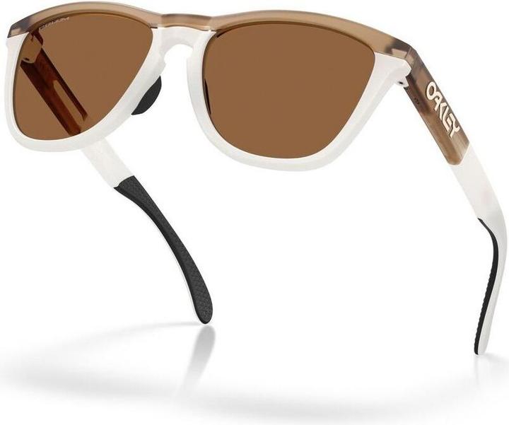 Actual product image Oakley Frogskins Range