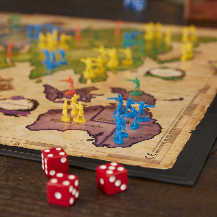 Actual product image Hasbro Gaming Risk (German)