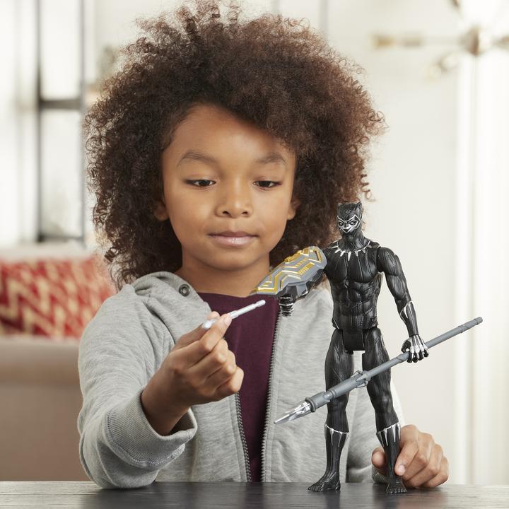 Image du produit Hasbro Avengers Titan Hero Series Blast Gear Deluxe Black Panther