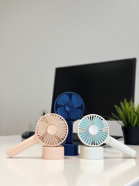 Actual product image Aiolos by Schönenberger Hand fan (30 dB)