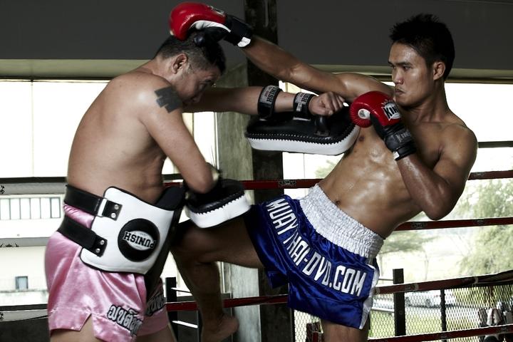 Image du produit Muay Thai - Training mit Weltmeistern: Saiyok und Kem (Allemand, Christoph Delp, 2022)