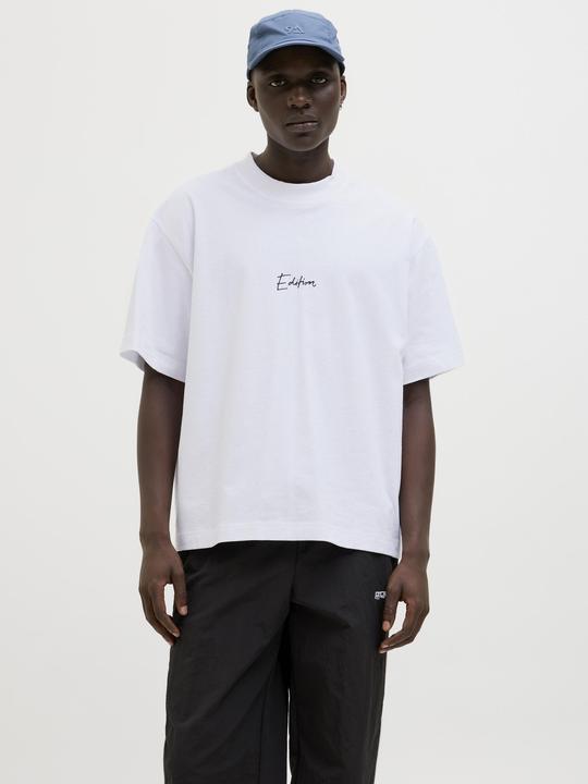 Produktbild Jack & Jones Rückenprint Rundhalsausschnitt T-shirt T-shirt (S)
