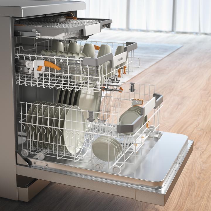 Actual product image Miele Automatic dishwasher G 7210 SC Freestanding/EDST/CLST Front