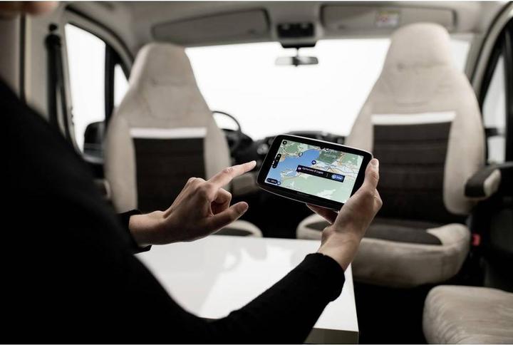 Actual product image TomTom GO Camper Tour (6")