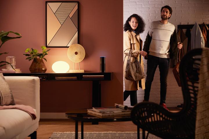 Image du produit Philips Hue White & Color Ambiance BT (E27, 9.50 W, 806 lm, 2 x, F)