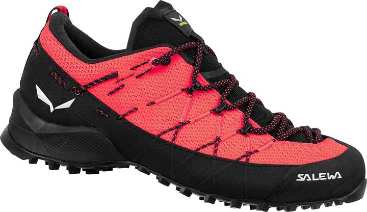 Corallo fluo, Nero