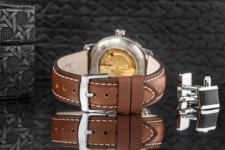 Produktbild Zeppelin LZ129 (Analoguhr, 41 mm)