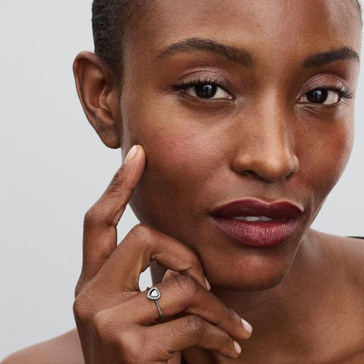 Produktbild Pandora Gravierbarer Herz-Halo-Ring (52, 925 Silber)