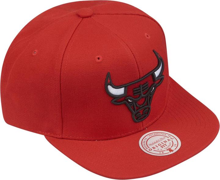 Actual product image Mitchell & Ness NBA Chicago Bulls Team Ground 2.0 Snapback Cap (One size)