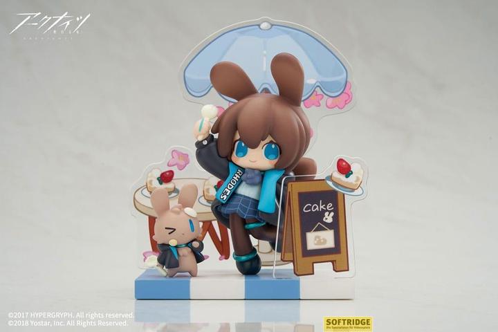 Actual product image Apex Arknights PVC Statue Mini Series Will You be Having the Dessert? Amiya 9 cm
