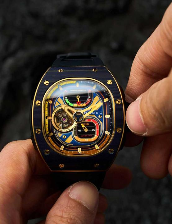 Actual product image Nubeo NB-6105-04 Viper (Power reserve display)