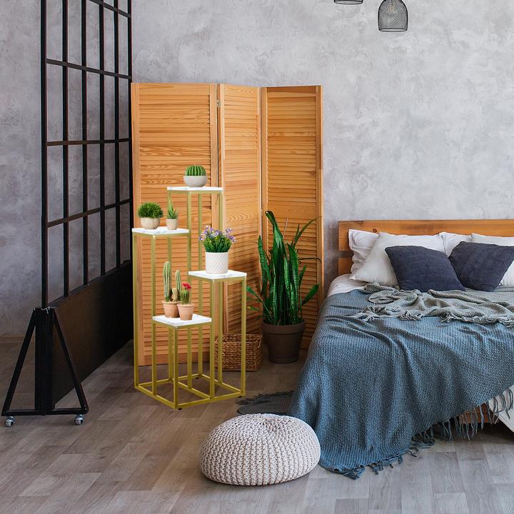 Actual product image Relaxdays Plant stand with 4 shelves