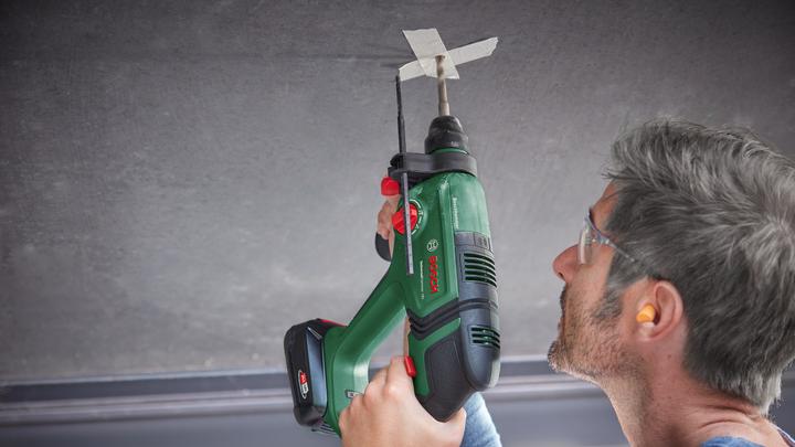 Produktbild Bosch Home & Garden UniversalHammer 18V (Akkubetrieb)
