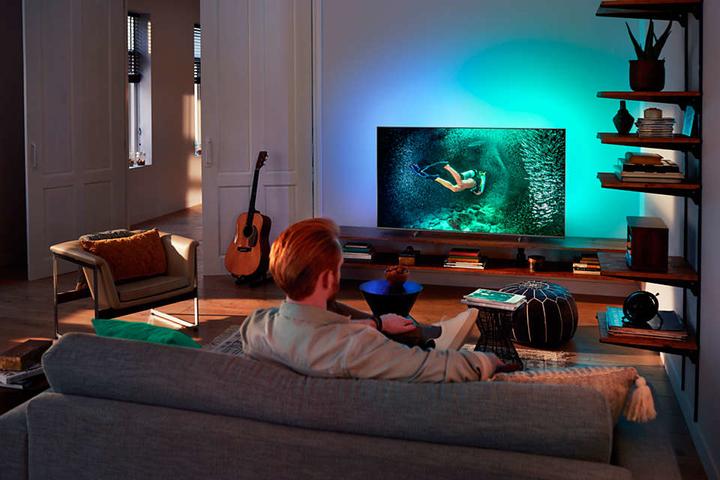 Actual product image Philips 70PUS7906 Ambilight (70", PUS7906, LED, 4K, 2021)