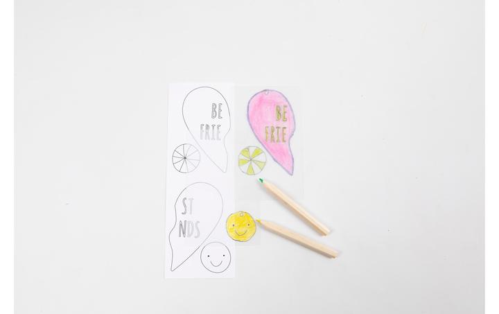 Actual product image Creativ Company Jewellery Craft Set Necklaces with Shrink Foil