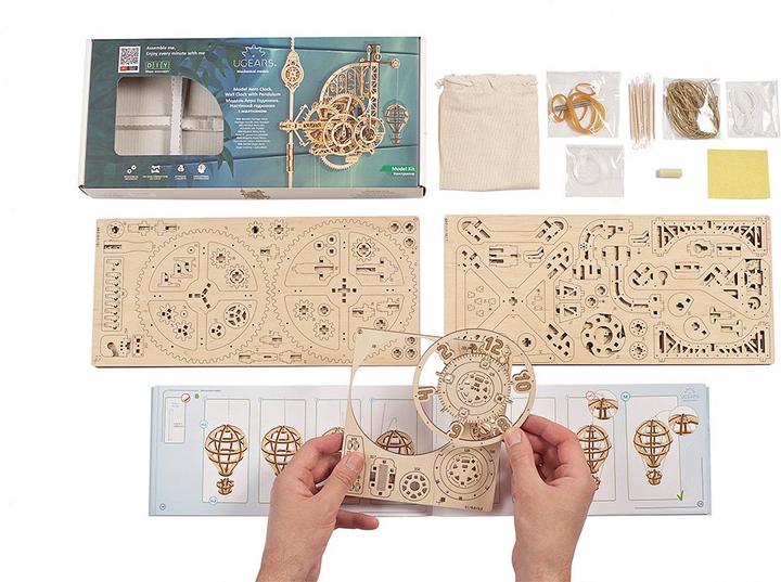 Produktbild Ugears Wanduhr