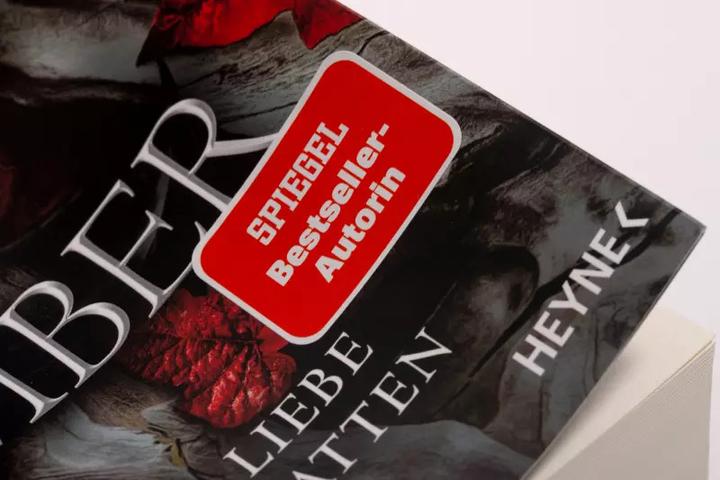 Immagine prodotto Shadow and Ember – Eine Liebe im Schatten (Tedesco, Jennifer L. Armentrout, 2022)
