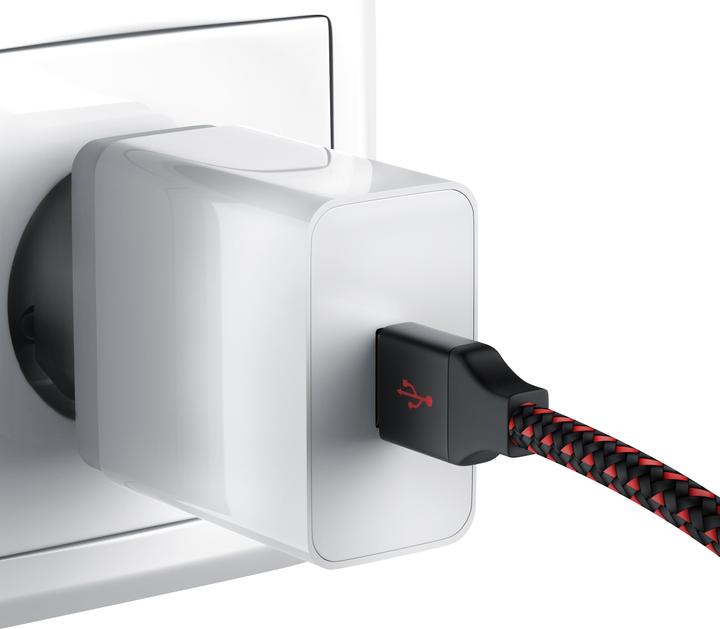 Actual product image Aplic USB charger 3000 mA, Quick Charge 3.0 USB charger 1x USB A QC 3.0 port / max. 3A via QC, white (18 W)