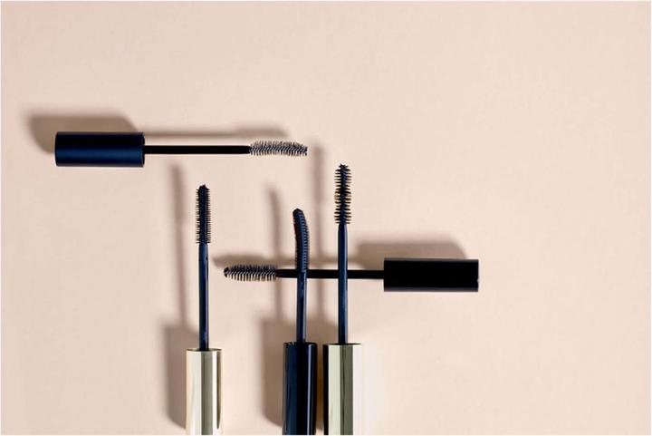 Actual product image Babor Absolute Volume & Length Mascara (Black)