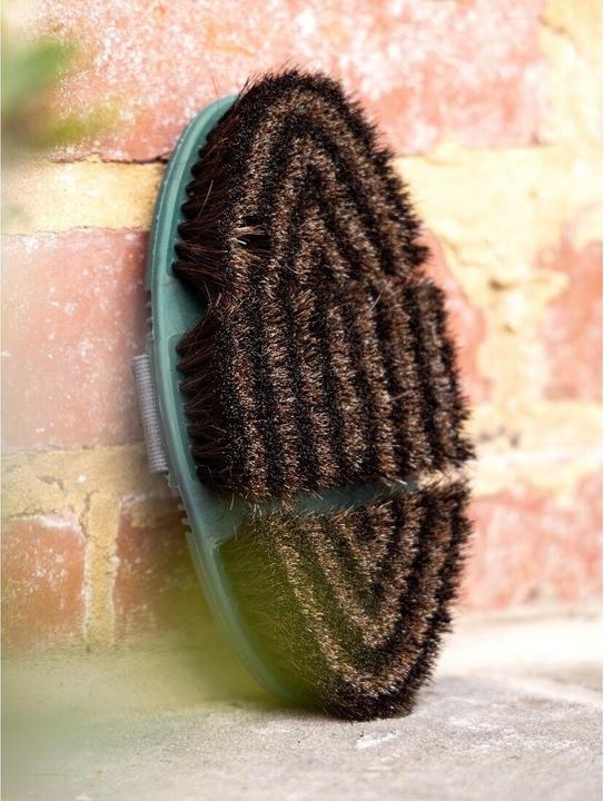 Actual product image LeMieux soft brush for the horse's body flexi (Vault)