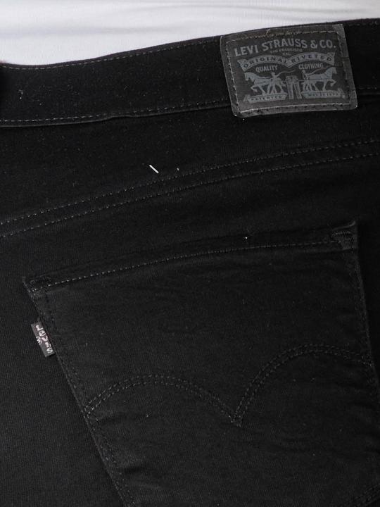 Immagine prodotto Levis 724 Jeans High Rise Straight Plus Size morbido nero (W44/L32)