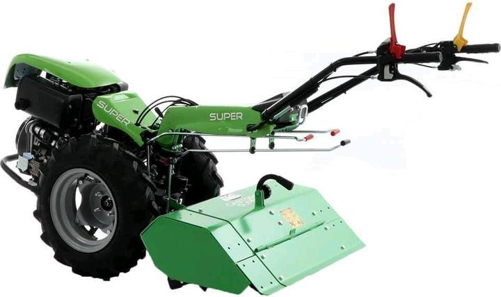 Actual product image MGM Lampacrescia Castoro Super Diesel single-axle tractor engine Loncin electric starter