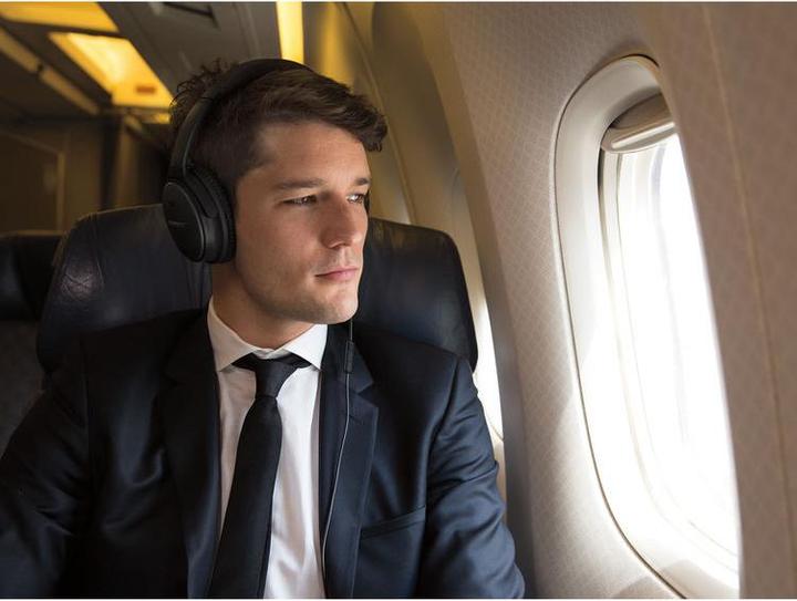 Produktbild Bose QuietComfort 25 (iOS Remote) (ANC, 35 h)
