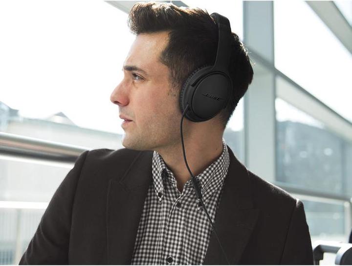Produktbild Bose QuietComfort 25 (iOS Remote) (ANC, 35 h)