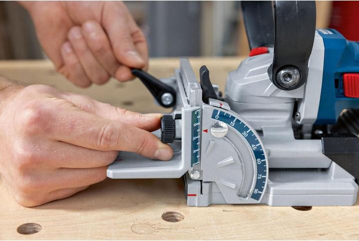 Actual product image Bosch Professional GFF 18V-22 Solo