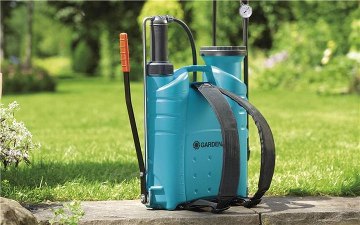 Produktbild Gardena Rückenspritzgerät (12 l)
